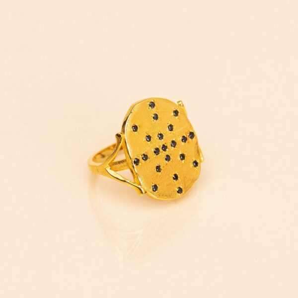 UNE A UNE Bague Mumbai Noir